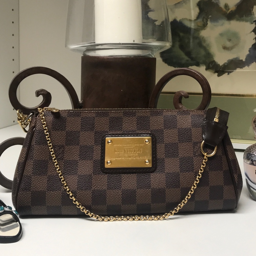 AUTHENTIC EVA CHAIN & CROSSBODY!
